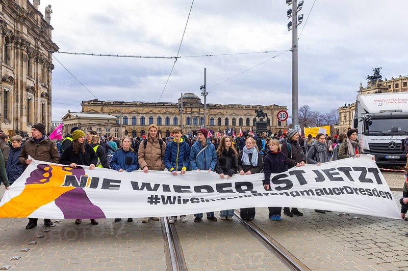 160 organisations and initiatives demonstrated against the right in Dresden on Saturday. Around 10, 000 participants marched from Theaterplatz in front of the Semper Opera House through the city centre, Dresden, Saxony, Germany, Europe