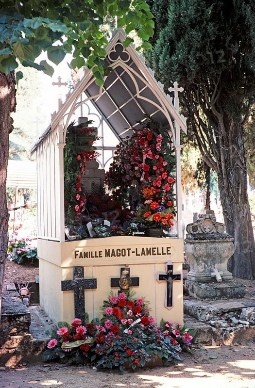 Grave of the Magot Lamelle family, Cahors, Lot department, south-west France 1976