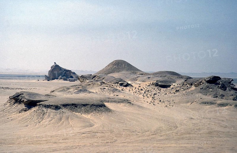 Photo of the Arabian desert taken by a helicopter pilot working in the oil industry in Dharhan, Saudi Arabia, 1979, Asia