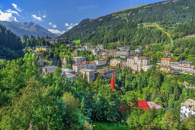 View of the village with Radhausberg 2613m, Bad Gastein, Gastein valley, Hohe Tauern, Pongau, Salzburg province, Austria, Europe