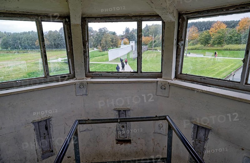View from the GDR observation tower in the Mödlareuth German-German Museum, with a detailed replica of the Wall. The former German-German border, now the state border between Bavaria and Thuringia, runs right through the centre of the village. Mödlareuth, Thuringia, Germany, Europe