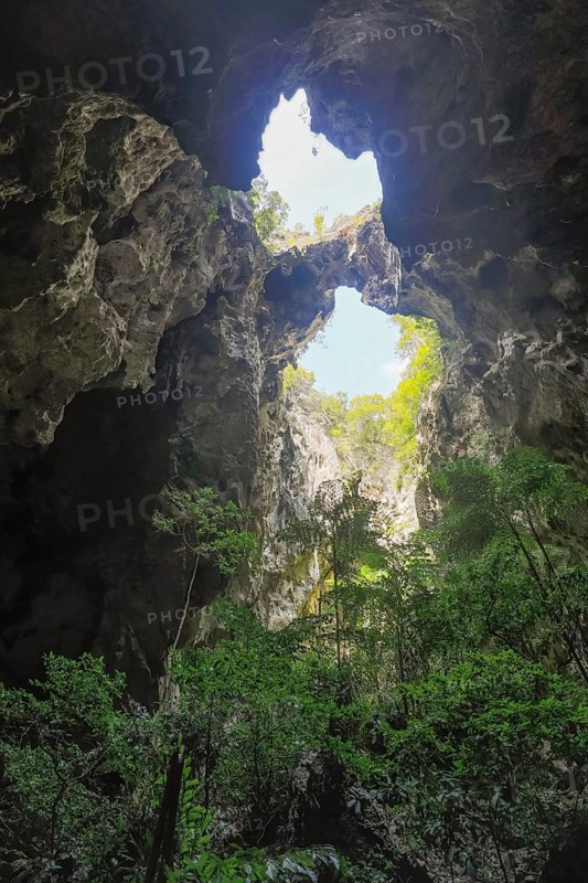 Phraya Nakhon Cave, Hua Hin, Prachuap Khiri Khan Province, Thailand, Asia