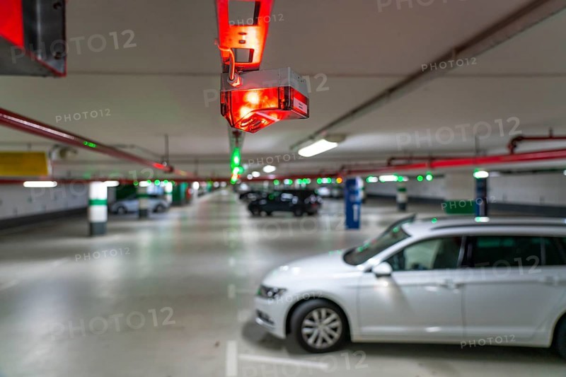 Underground car parks, multi-storey car parks, red or green lamps on the ceiling, show drivers whether a parking space is free or occupied, and thus also measure the utilisation of the parking space and indicate at the entrances where there are still how many free parking spaces North Rhine-Westphalia, Germany, Europe