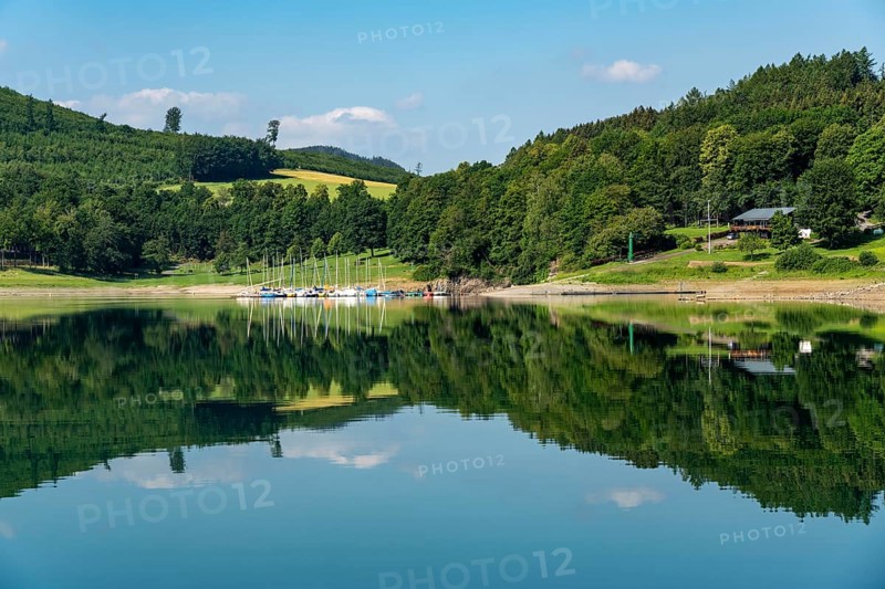 The Hennesee, Hennetalsperre in the Sauerland, Hochsauerlandkreis, near Meschede, North Rhine-Westphalia, Germany, Europe