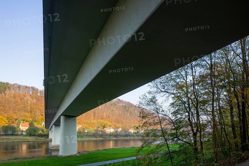 The Elbe bridge in Bad Schandau (B 172) is closed to all traffic with immediate effect. This measure follows a recent special inspection and the resulting inspection report. The bridge must be closed immediately due to longitudinal cracks in the lower span and the associated risk to its load-bearing capacity. The bridge will remain fully closed to all traffic until further notice, but at least until the end of 2024., Elbe bridge in Bad Schandau, Bad Schandau, Saxony, Germany, Europe