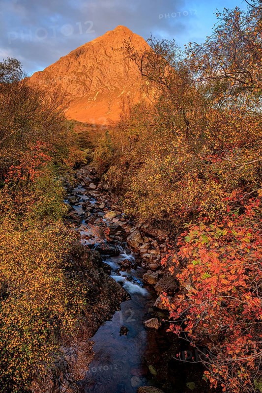Wild river, autumn colours, morning light, mountain landscape, clouds, Buachaille Etive Mòr, Glencoe, Scottish Highlands, Scotland, Great Britain