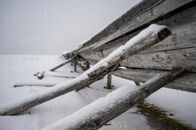Supply lines, routed above ground on stilts due to permafrost, Kongsfjorden, Ny-Ålesund research settlement, Spitsbergen Island, Spitsbergen archipelago, Svalbard and Jan Mayen, Norway, Europe