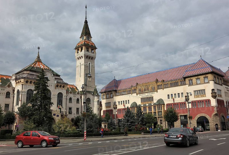City of Targu Mures, prefecture and Palace of Culture at Piata Trandafirilor, Rose Square, city centre, Romania, Europe