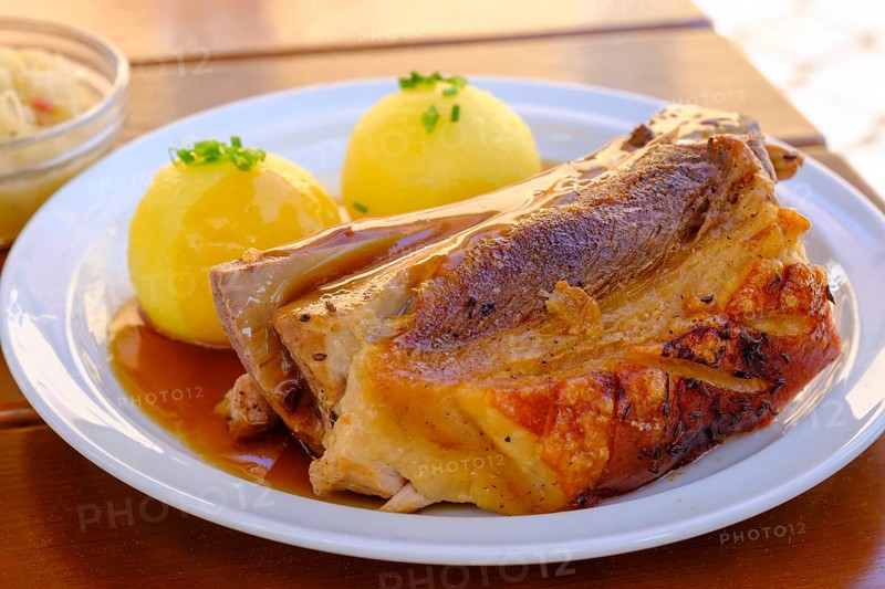 Schäufela, Schäufele, Schäuferle, Schäuferla, Schäufala, Schäufli, Schäuferl or Schäufelchen, Franconian speciality made from pork shoulder, Kulmbach, Upper Franconia, Bavaria, Germany, Europe