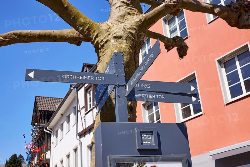 Signpost to the Orchheimer Tor, castle, Werther Tor, town hall and collegiate church in Bad Münstereifel, Eifel, Euskirchen district, North Rhine-Westphalia, Germany, Europe