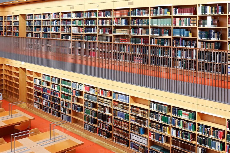 View of the general reading room of the Berlin State Library in the Unter den Linden building..The basic refurbishment by the Federal Office for Building and Regional Planning has now been completed, 01 November 2019