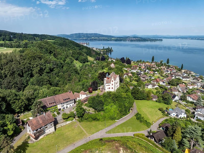 Aerial view of Salenstein Castle above the municipality of Mannenbach-Salenstein on western Lake Constance, with the Höri peninsula and the Hegau mountains on the horizon, Canton Thurgau, Switzerland, Europe