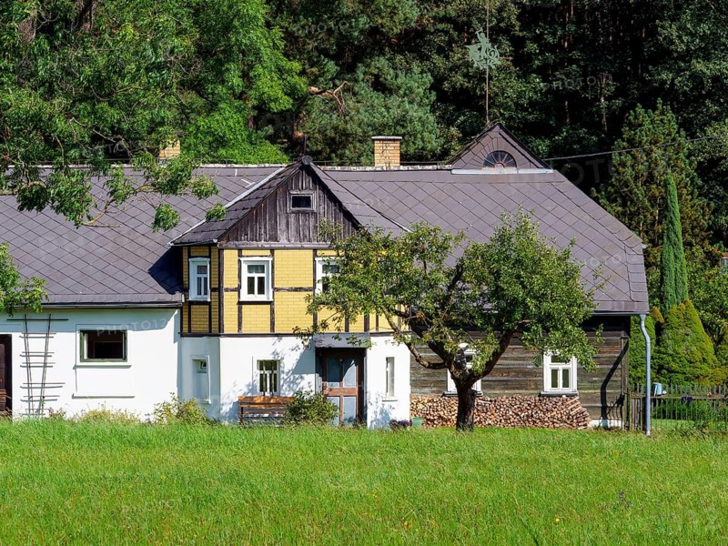 Old half-timbered houses, villages and green countryside, Marenice, Lusatian Mountains, Bohemia, Czech Republic, Europe