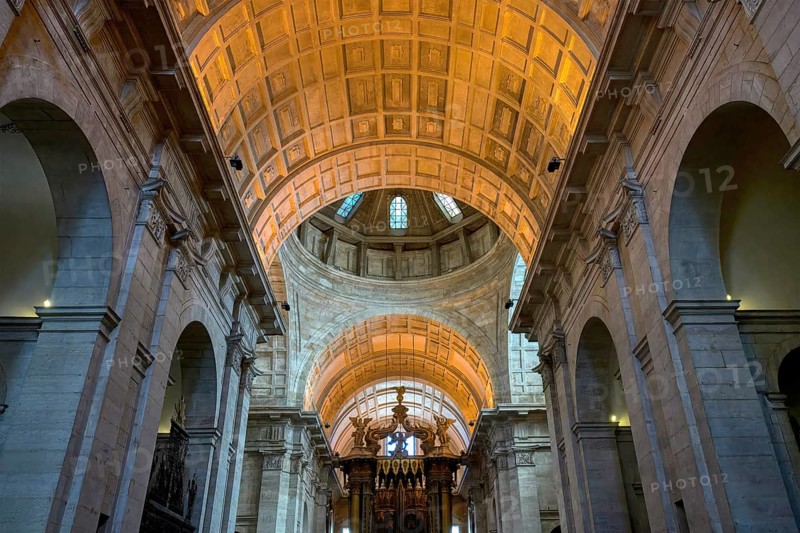 Church and Monastery of Sao Vicente de Fora, Ceiling and cupola, Lisbon, Portugal, Europe