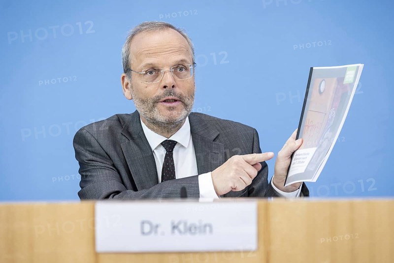 Dr Felix Klein, Federal Government Commissioner for Jewish Life in Germany and the Fight against Antisemitism, recorded at a press conference in the Haus der Bundespressekonferenz on the topic: Antisemitic alliances after 7 October, Civil Society Situation Report on Antisemitism in Berlin, 6 June 2024