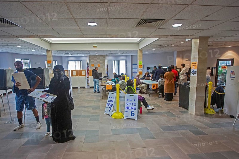Hamtramck, Michigan USA, 5 November 2024, Voters cast ballots in the 2024 presidential election in Hamtramck, where the Muslim mayor, Amer Ghalib, has endorsed Donald Trump
