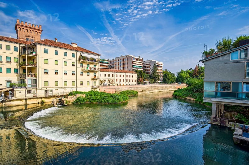 Weir in the river Bacchiglione, Vicenza, Veneto, Italy, Europe