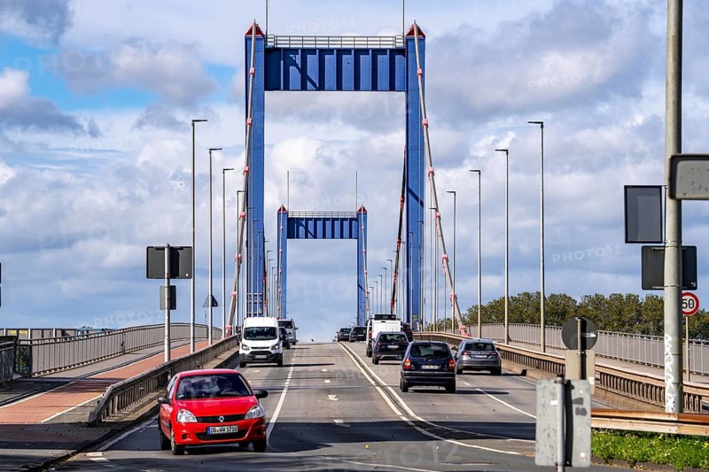 The Friedrich Ebert Bridge over the Rhine between Ruhrort and Homberg, Duisburg, North Rhine-Westphalia, Germany, Europe