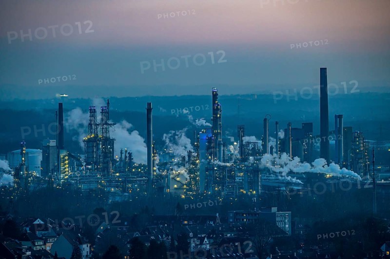 Ruhr Öl GmbH refinery in Gelsenkirchen Horst, Gelsenkirchen, North Rhine-Westphalia, Germany, Europe