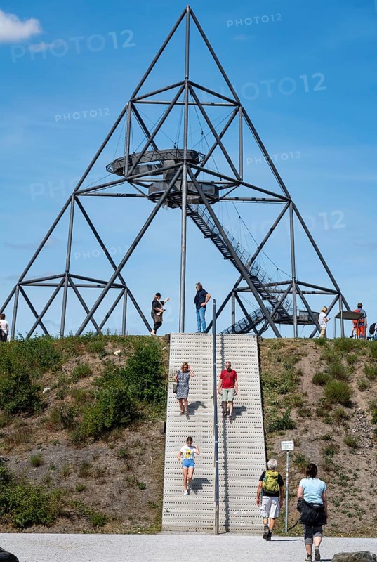 Descent, ascent via the stairs to the slagheap at Beckstrasse, Tetraeder slagheap, hiker, walker, Bottrop, Germany, Europe