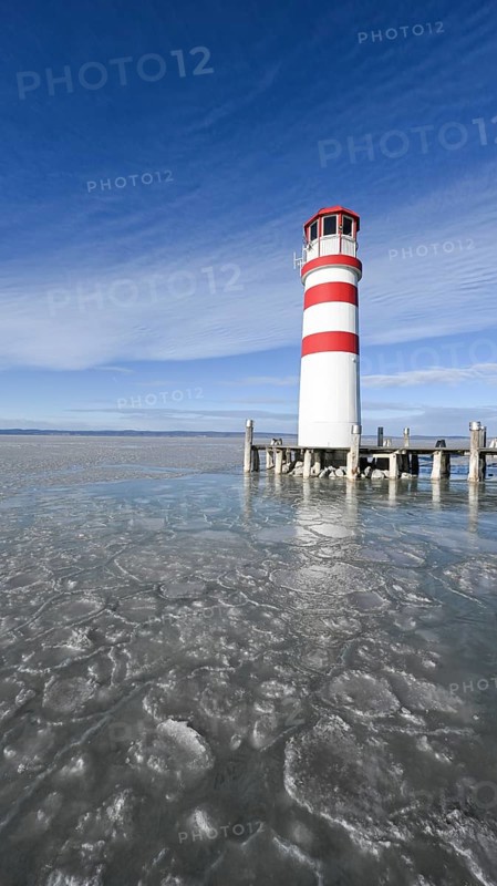 Frozen lake, ice, lighthouse, Podersdorf am See, Lake Neusiedl, Burgenland, Austria, Europe
