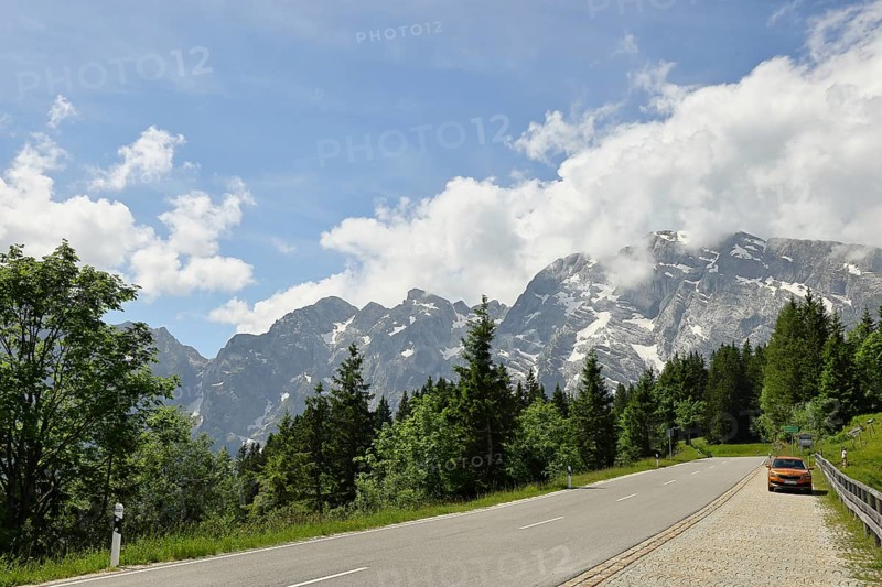 Rossfeldstraße, German Alpine Road, with the Hoher Göll, Berchtesgadener Land, Upper Bavaria, Bavaria, Germany, Europe