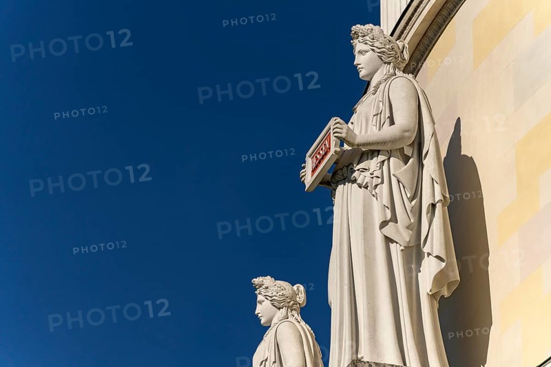 Statue of Hesse on the façade of the Liberation Hall in Kelheim, Lower Bavaria, Bavaria, Germany, Europe