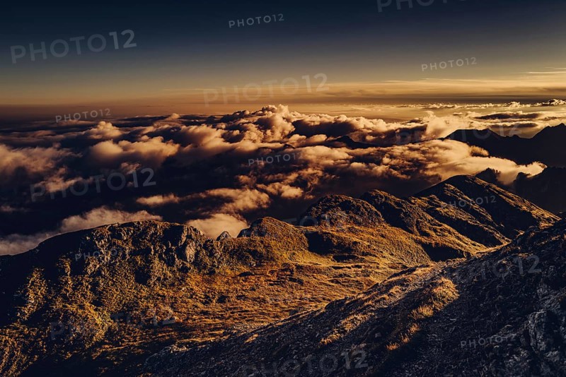 Sunrise hike on the Hochplatte in the Ammergau Alps, Ammergebirge in the Allgäu, Bavaria, Germany, Europe