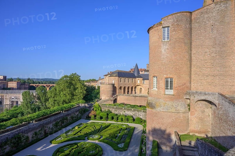 Palais de la Berbie with park, Albi, Département Tarn, France, Europe