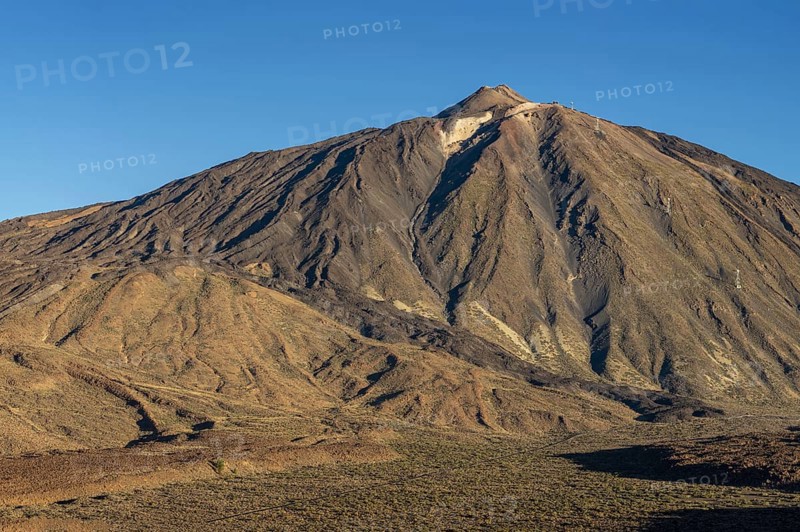 Panorama during the ascent to Alto de Guajara, 2715m, over the Teide National Park, Parque Nacional del Teide, to Pico del Teide, 3715m, at sunrise, Tenerife, Canary Islands, Spain, Europe