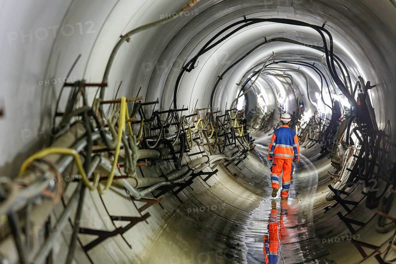 Theme photo Emscher conversion, the Emscher system will be sewage-free in 2021 - new construction of a sewer on the Boye, the second largest tributary of the Emscher, a tunneller goes through the DN 3500 tunnel, the Boye is being renaturalised, is being transformed into a near-natural body of water, was previously an open, The ecological conversion of the Emscher system consists of the construction of a central wastewater treatment system in the Ruhr area, the construction of sewers and the renaturalisation of the Emscher and its tributaries, archive photo from 13.11.2014, Bottrop, Ruhr area, North Rhine-Westphalia, Germany, Europe