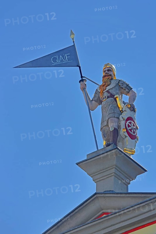 Roof figure of the guildhall, sculpture, warrior with lance and coat of arms with inscription GAF, initials, letters, knight, lansquenet, historical, Middle Ages, detail, cut-out, fish market, Erfurt, Thuringia, Germany, Europe