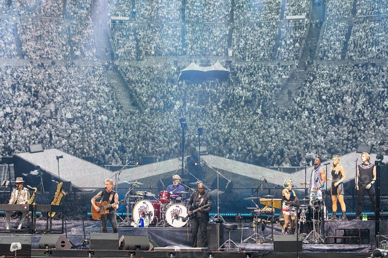 Peter Maffay live on We Love Rock 'n' Roll, Farewell Tour 2024 with camera recording of the audience in the Berlin Waldbühne on 04.07.2024