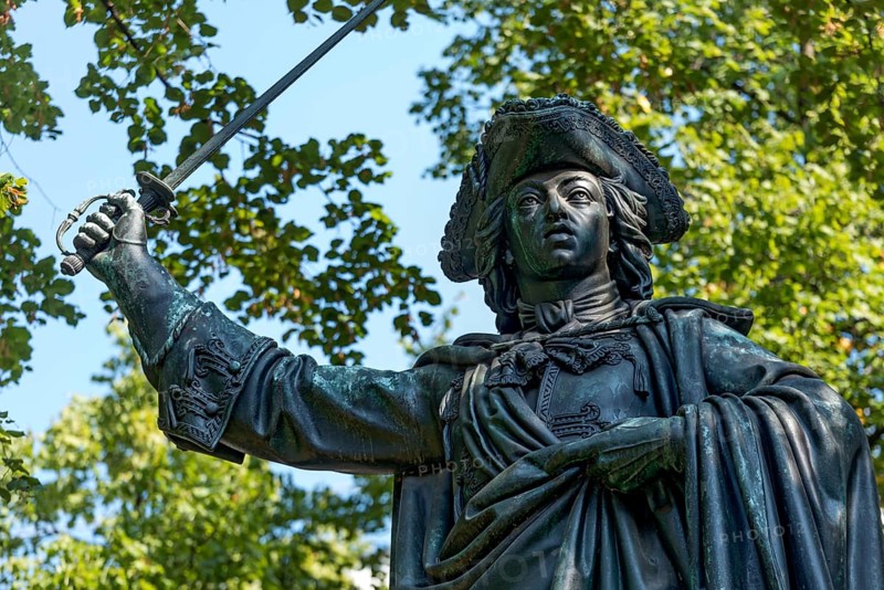 Monument to Elector Maximilian II. Emanuel of Bavaria, bronze statue by sculptor Friedrich Brugger, sculpture, Promenadeplatz, Old Town, Munich, Upper Bavaria, Bavaria, Germany, Europe
