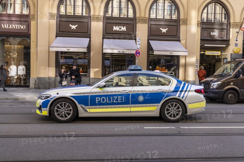BMW police car, Bavarian police officers on patrol, Maximilianstraße Munich, Bavaria, Germany, Europe