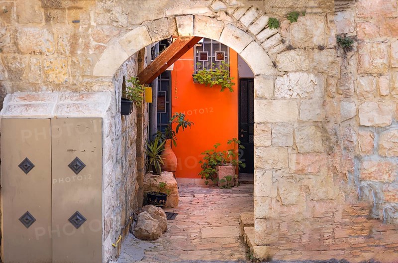 Israel, Jerusalem old narrow streets of Nahlaot historic neighborhood with many small synagogues, Asia