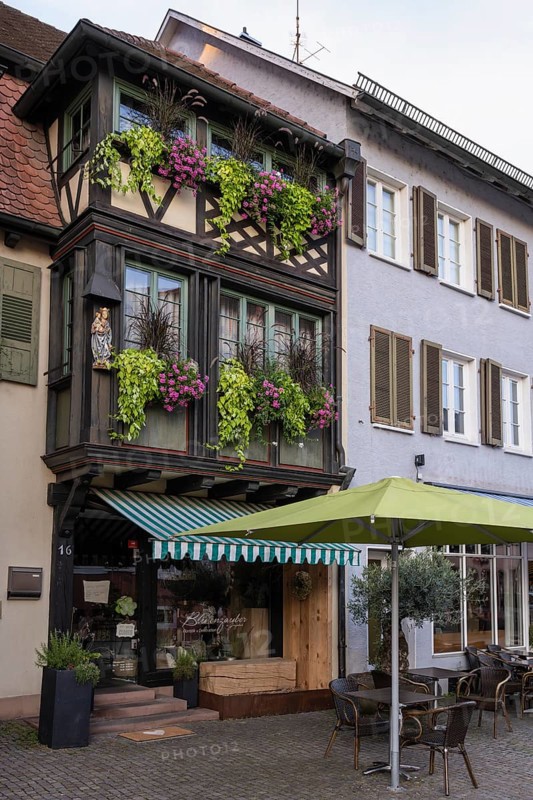 Flower shop in a historic half-timbered house in the old town centre of Gengenbach, Ortenaukreis, Baden-Württemberg, Germany, Europe