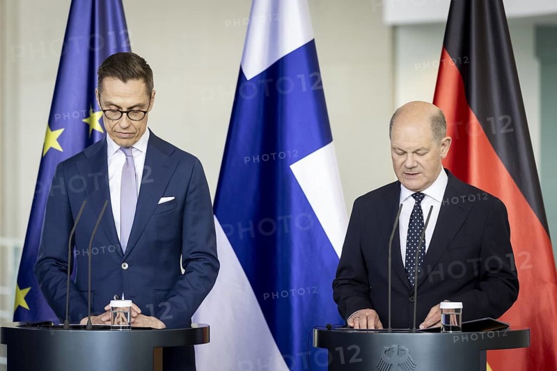 Alexander Stubb, President of the Republic of Finland, and Olaf Scholz (SPD), Federal Chancellor, during a press statement at the Federal Chancellery in Berlin, 8 May 2024