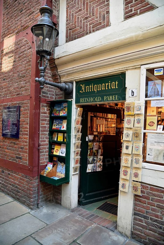 Europe, Germany, Hanseatic City of Hamburg, Krameramtsstuben am Michel, 17th century half-timbered building, restaurant, café, antiquarian bookshop, Federal Republic of Germany, Europe