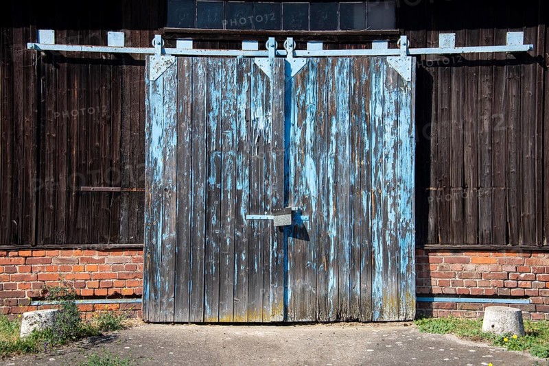 Old wooden gate, barn, stable, warehouse, Germany, Europe