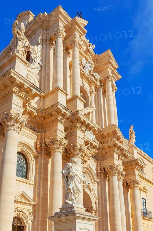 Syracuse Cathedral facade, Ortygia, Syracuse, Sicily, Italy, Europe