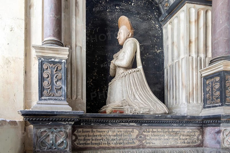 Woman kneeling family memorial monument, Kedington church, Suffolk, England, UK, Grissell Barnardiston 1593-1609 daughter of Thomas Barnardiston