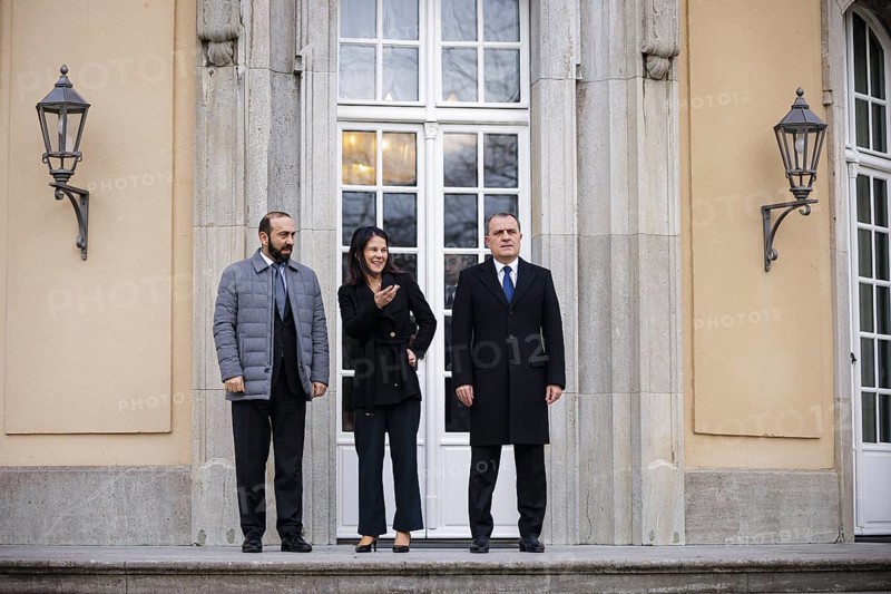 Trilateral meeting at Villa Borsig between Germany, Armenia and Azerbaijan. Annalena Bärbock (Alliance 90/The Greens), Federal Foreign Minister, meets the Foreign Minister of the Republic of Azerbaijan, Jeyhun Bayramov, and the Foreign Minister of the Republic of Armenia, Ararat Mirzoyan, at the Federal Foreign Office Guest House on Lake Tegel. Berlin, 28.02.2024. Photographed on behalf of the Federal Foreign Office