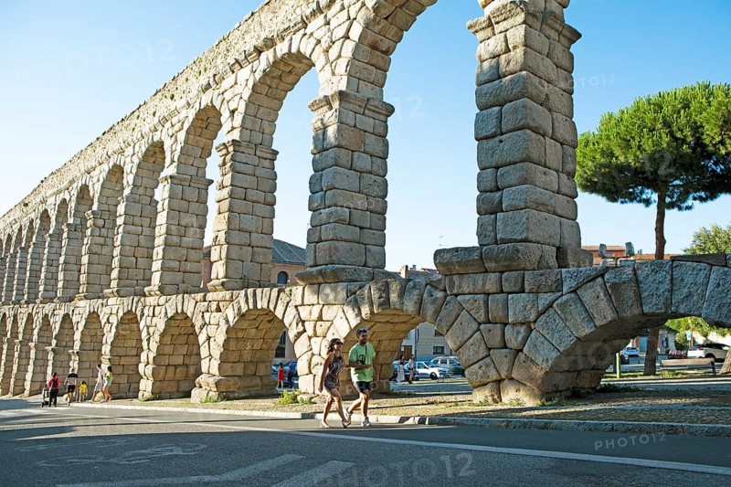 Roman aqueduct at the Plaza de Azoguejo, Segovia, province of Segovia, Castile and Leon, Spain, Europe