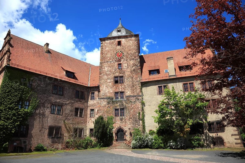 View of the front castle from the tower side, Schlitz, small town in the east of the Vogelsberg district in central Hesse, Hesse, Germany, Europe