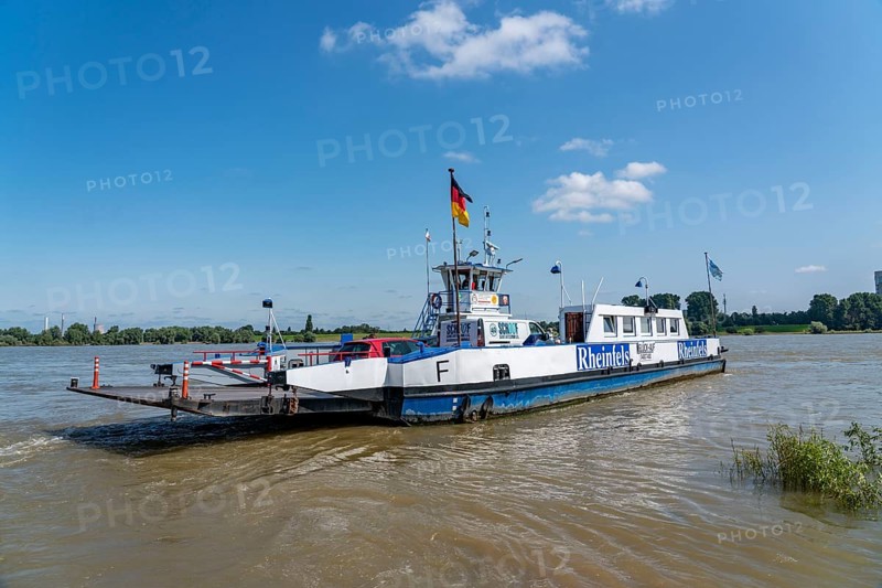 Ferry pier of the Rhine ferry Walsum-Orsoy, Rhine ferry to Duisburg Walsum, Rheinberg-Orsoy, North Rhine-Westphalia, Germany, Europe