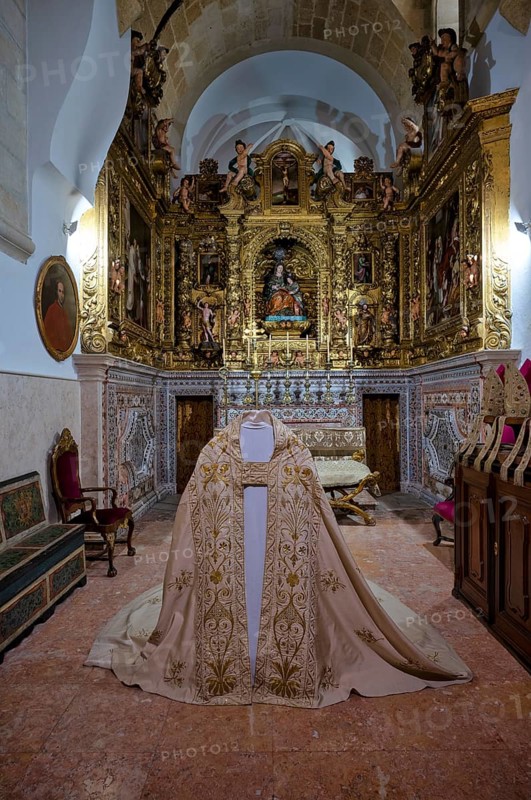 Interior view, chapel, dressing room of the patriarch, Lisbon Cathedral, Sé Patriarcal de Lisboa or Igreja de Santa Maria Maior, Lisbon, Portugal, Europe