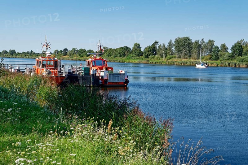 Pilot boats in front of the pilot station on the Kiel Canal. Breiholz, Schleswig-Holstein, Germany, Europe