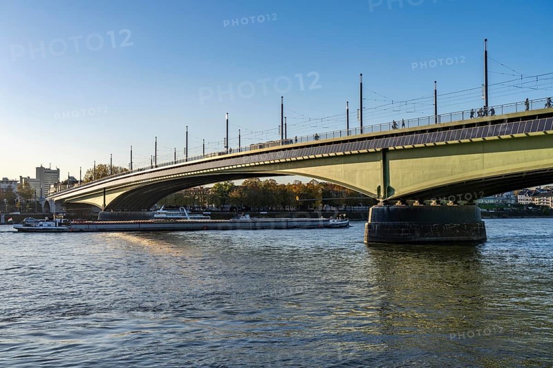 The Kennedy Bridge, the middle of Bonn's 3 Rhine bridges, connects the centre of Bonn and the Beuel district, federal road B56, light rail lines and footpaths and cycle paths, Bonn North Rhine-Westphalia, Germany, Europe
