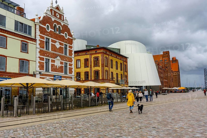 Stralsund city harbour, old town, Maritime Museum, Ozeaneum Stralsund, Mecklenburg-Western Pomerania, Germany, Europe
